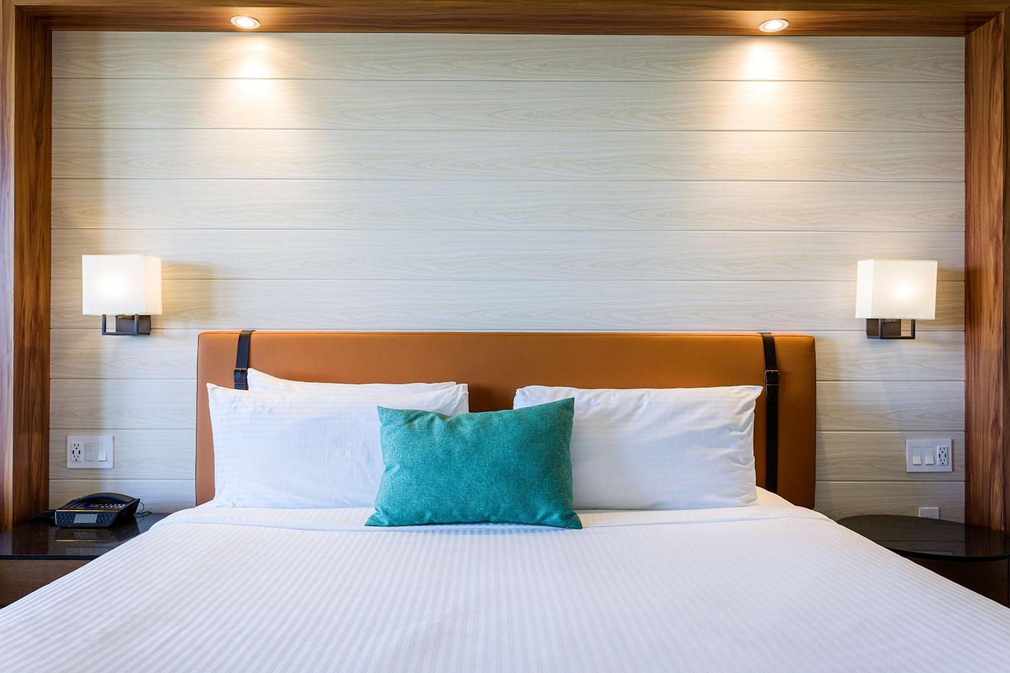Sonesta Maho Beach All Inclusive Resort Casino & Spa Eksteriør billede