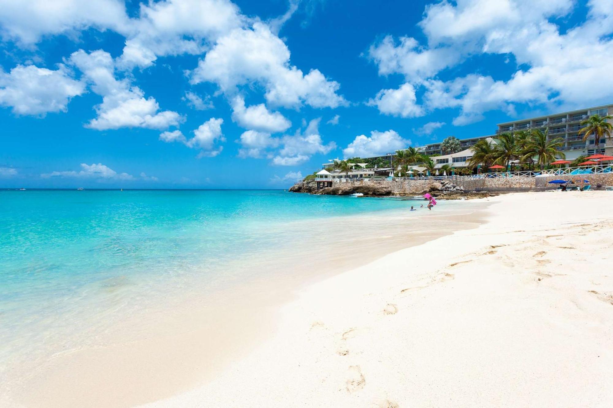 Sonesta Maho Beach All Inclusive Resort Casino & Spa Eksteriør billede