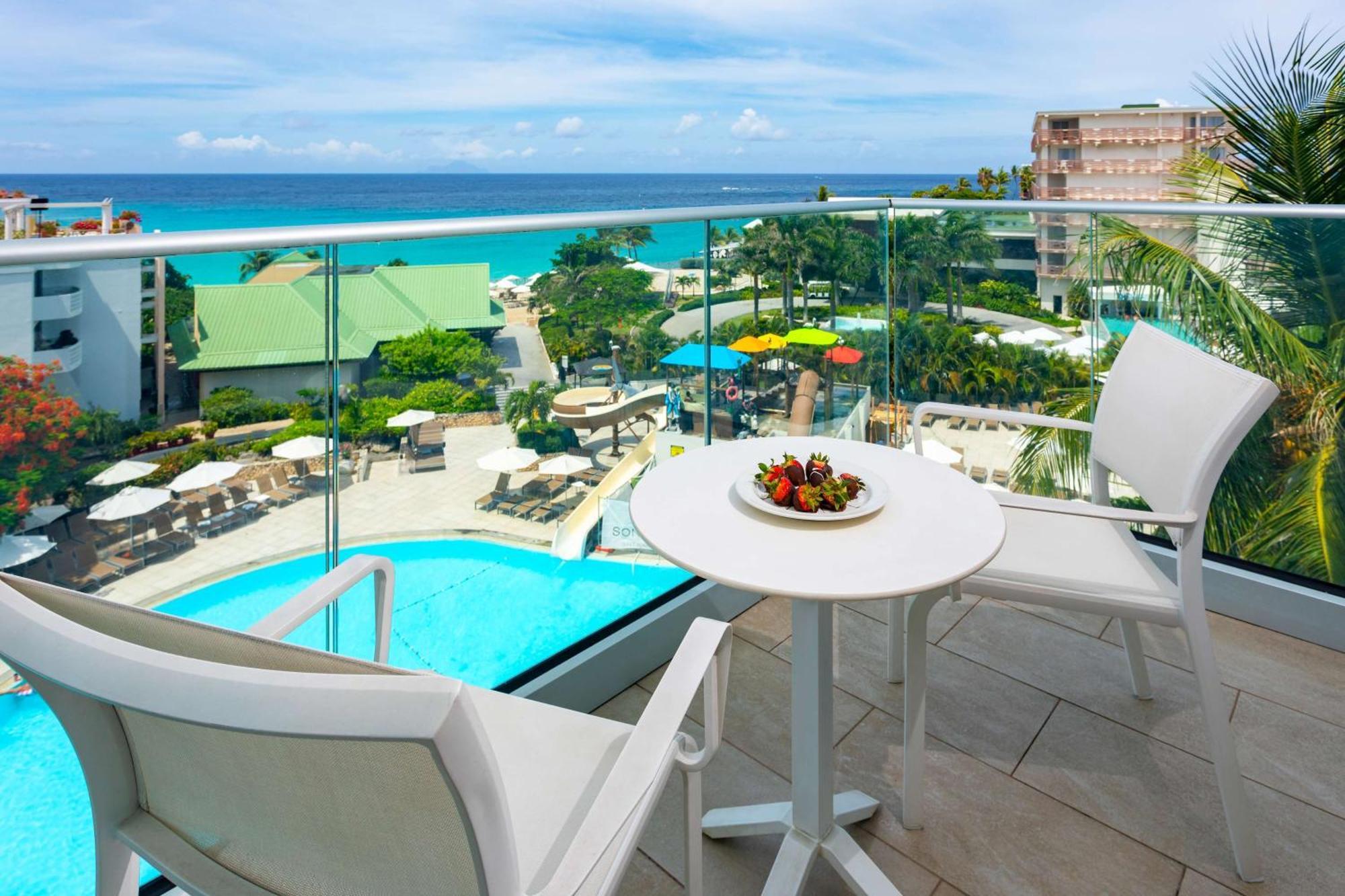 Sonesta Maho Beach All Inclusive Resort Casino & Spa Eksteriør billede